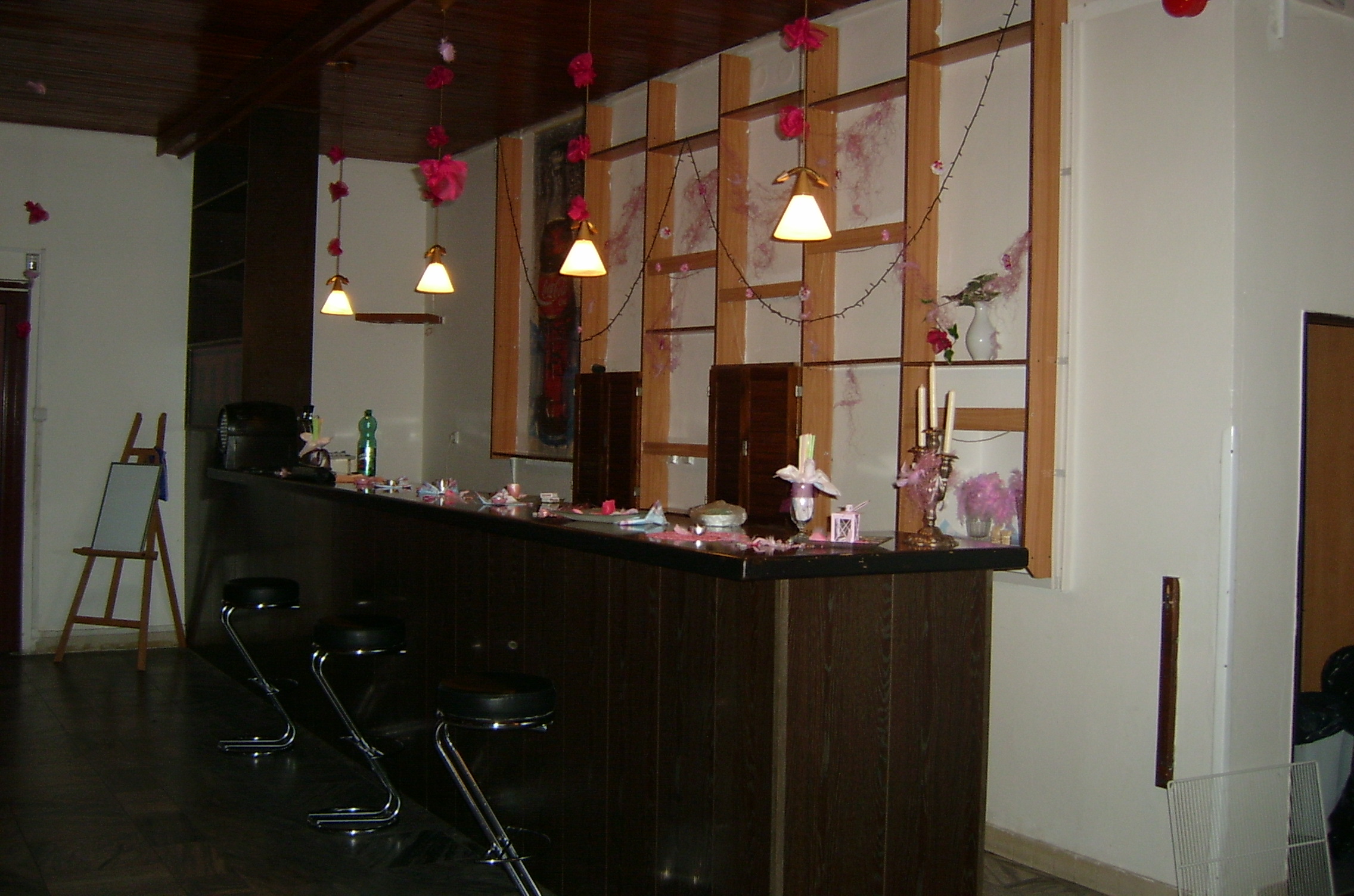 bar